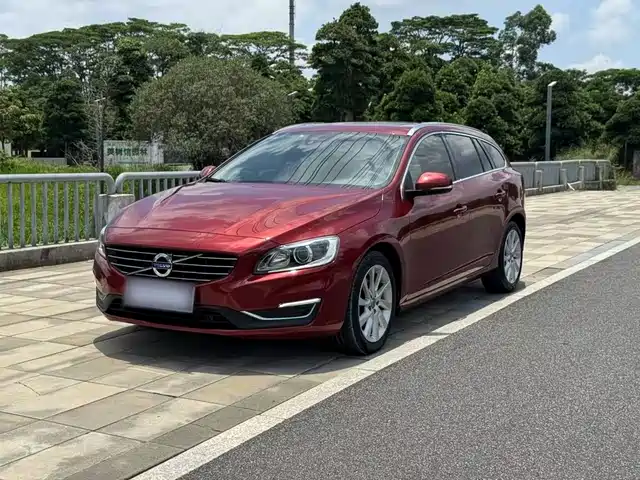 Volvo Volvo V60 2016