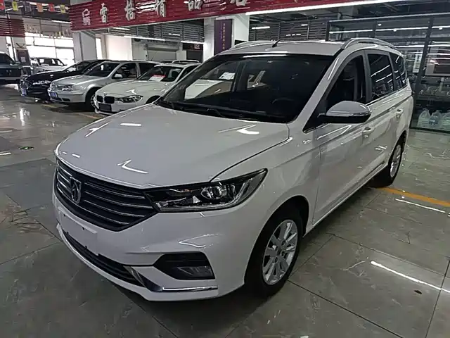 Baojun Baojun 360