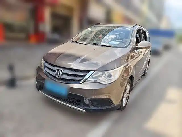 Baojun Baojun 730 2015