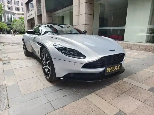 Aston Martin Aston Martin DB11 2022