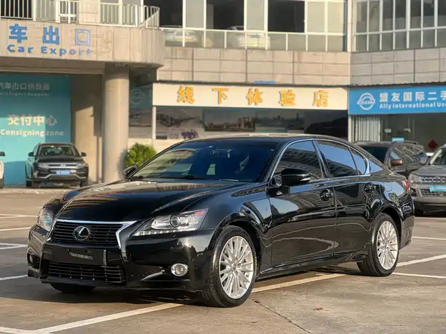 Lexus Lexus GS 2015