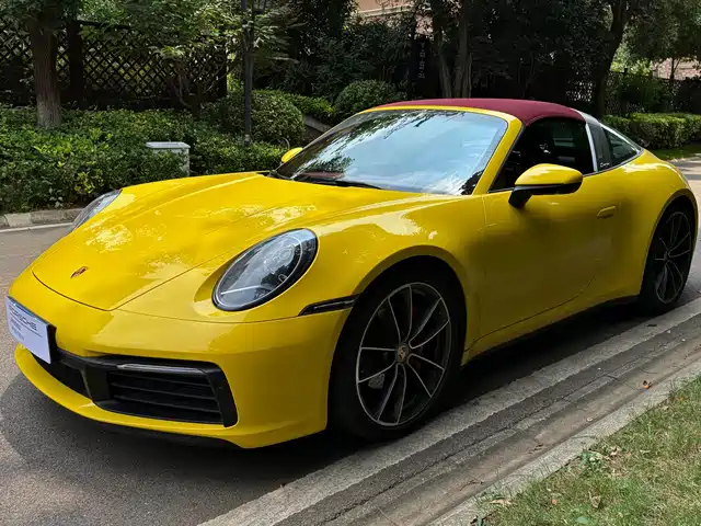 Porsche Porsche 911 2022