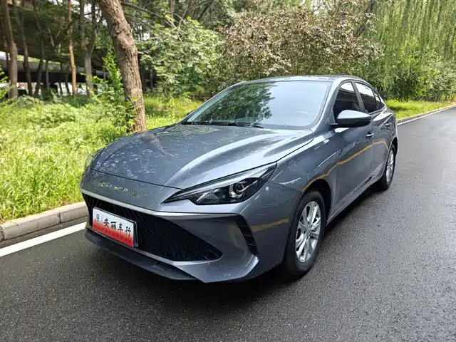 Roewe Roewe i5 2025