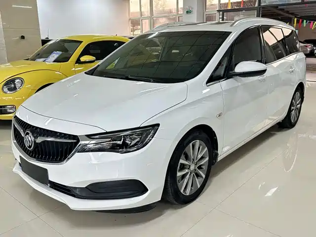 Buick Buick GL6 2022
