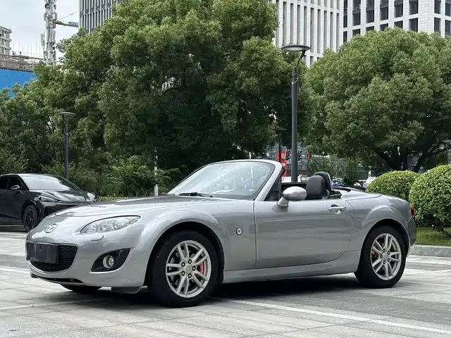 Mazda Mazda MX-5 2010