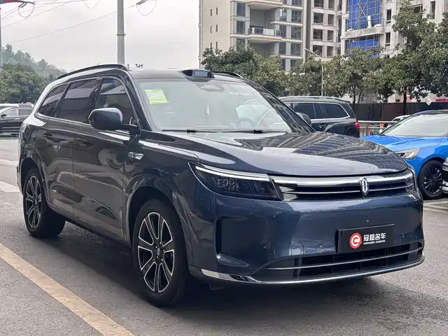 AITO Wenjie AITO M7 2026