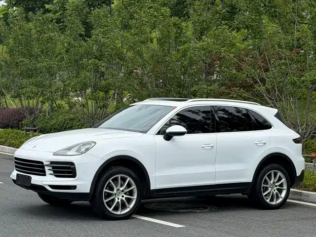 Porsche Cayenne 2020