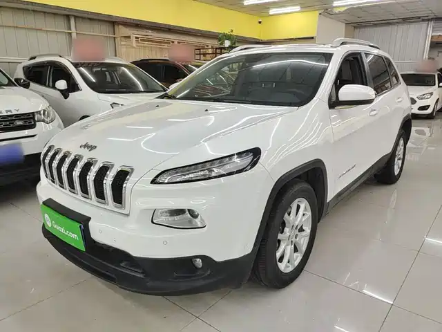 Jeep Cherokee 2016