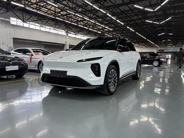 NIO NIO ES6 2024