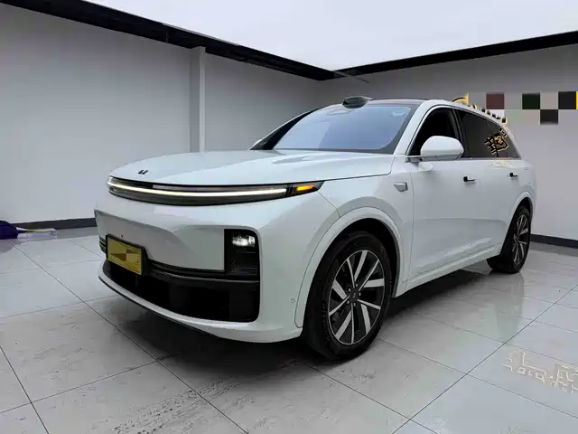 Li Auto Li Auto L7 2023
