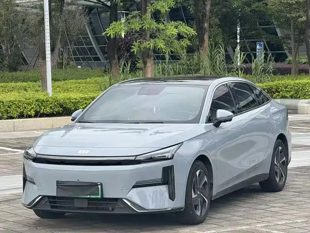 Geely Galaxy Galaxy L6 2023