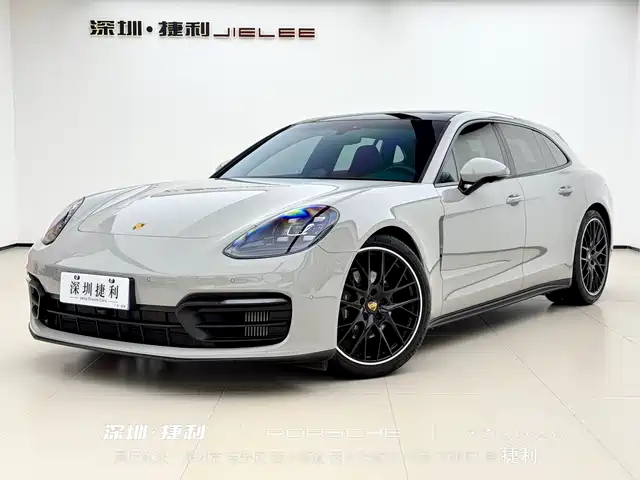 Porsche Panamera 2024