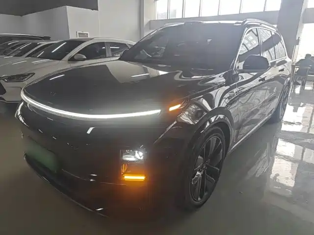 Li Auto Li Xiang L9 2023