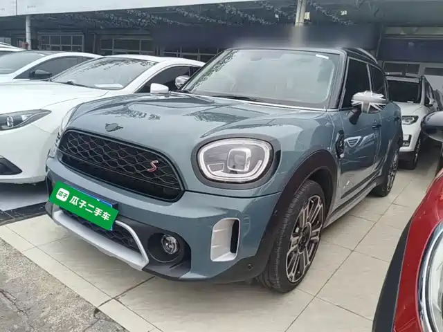 MINI MINI COUNTRYMAN 2022