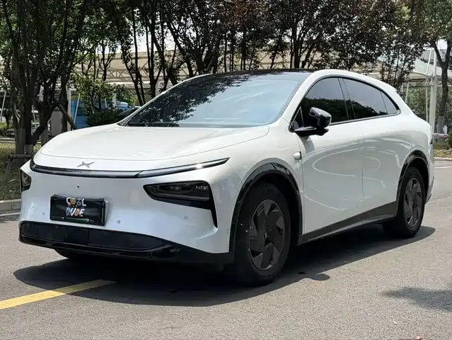 XPeng XPeng G7 2025