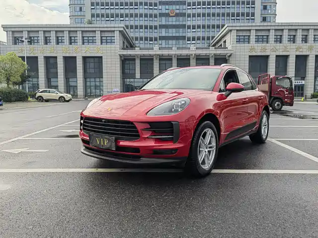 Porsche Macan 2022