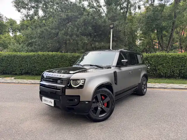 Land Rover Land Rover Defender 2025