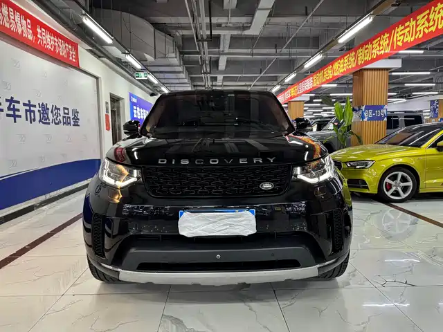Land Rover Discovery 2019