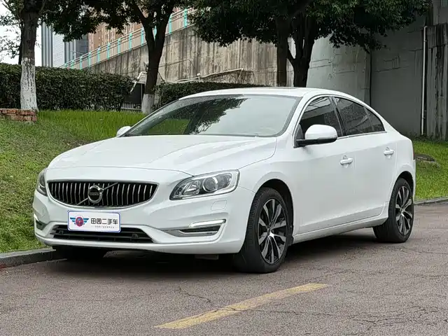 Volvo Volvo S60 2020