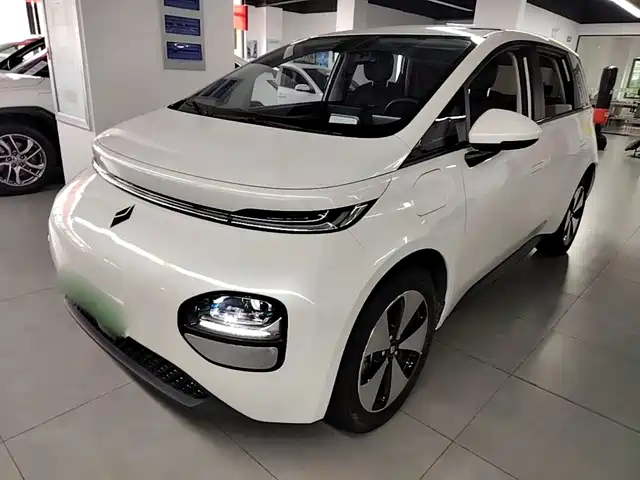 Baojun Baojun Cloud 2024
