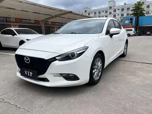 Mazda Mazda3 Axela 2018