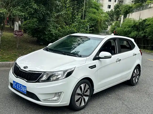 Kia Kia K2 2013