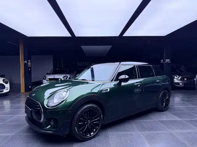 MINI MINI CLUBMAN 2019