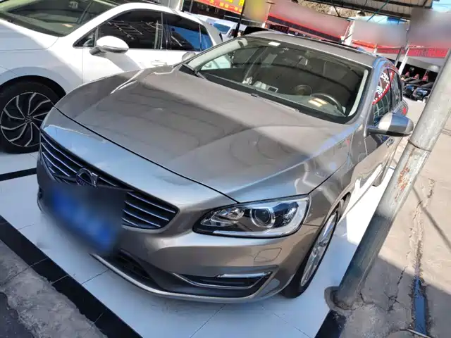 Volvo Volvo V60