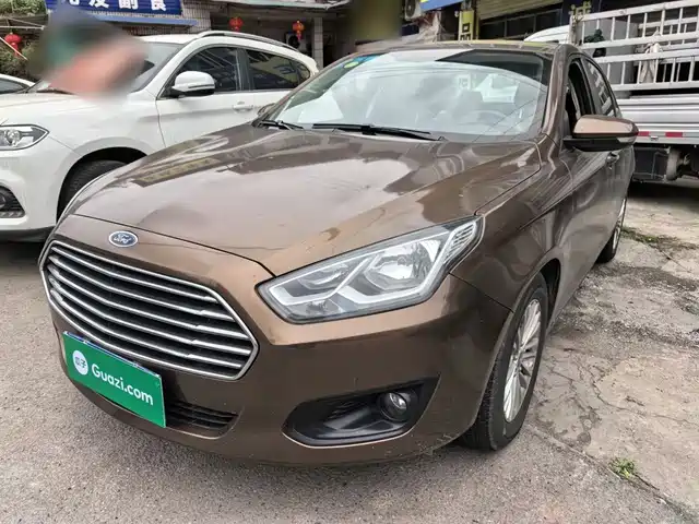 Ford Ford Escort 2016