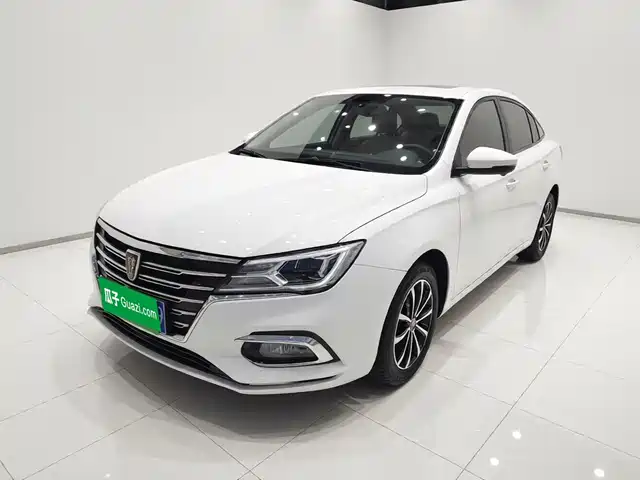 Roewe Roewe i5 2021