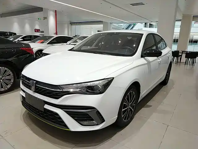 Roewe Roewe i5 2022