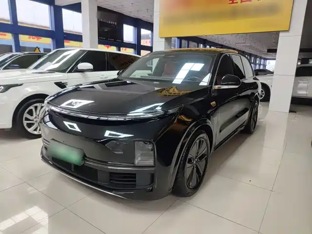 Li Auto Li L8 2024