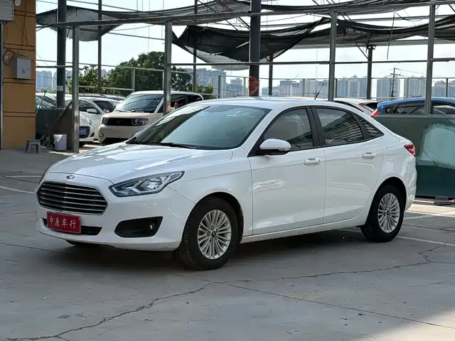 Ford Ford Escort 2017