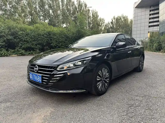 Nissan Teana 2024