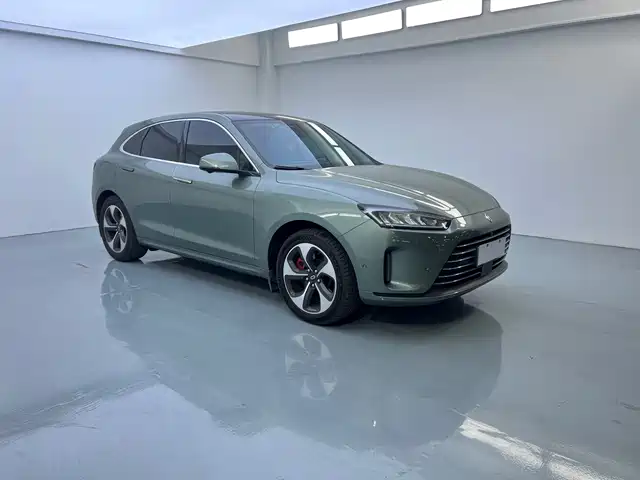 AITO Wenjie AITO M5