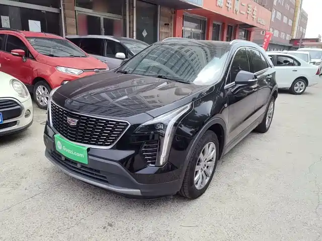 Cadillac Cadillac XT4 2021
