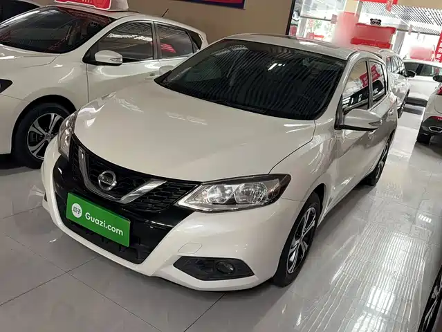 Nissan Tiida 2019