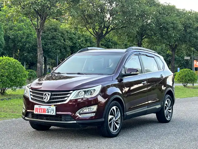 Baojun Baojun 560 2016