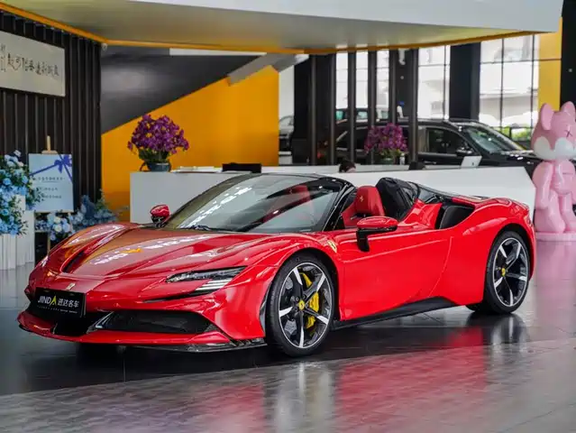 Ferrari SF90 2023