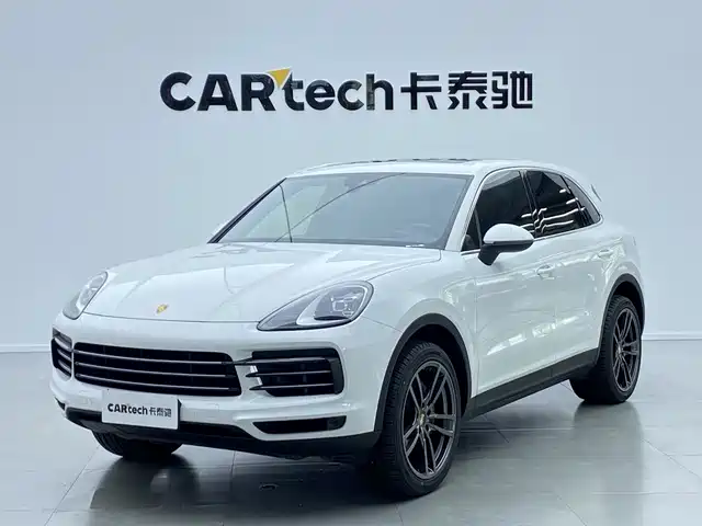 Porsche Cayenne 2022