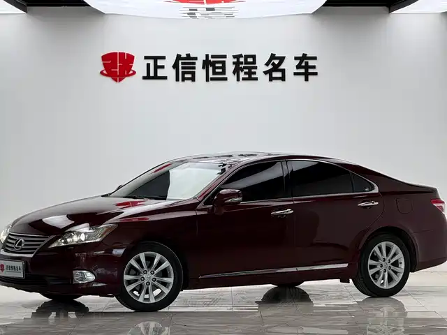 Lexus Lexus ES 2010