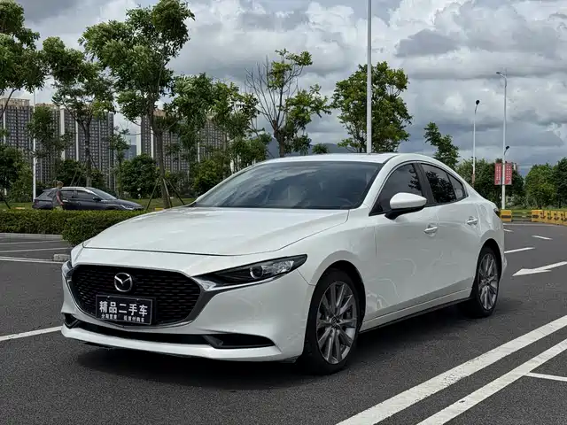 Mazda Mazda3 Axela 2021