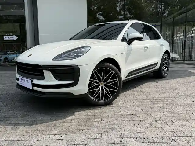 Porsche Macan 2023