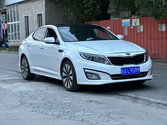 Kia Kia K5 2014