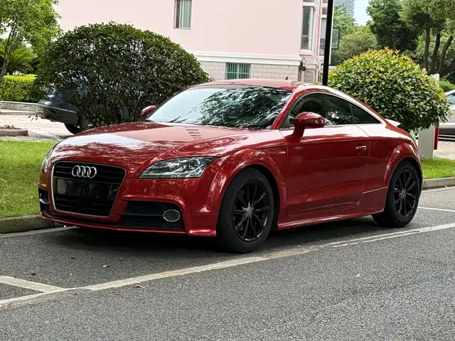 Audi Audi TT 2012