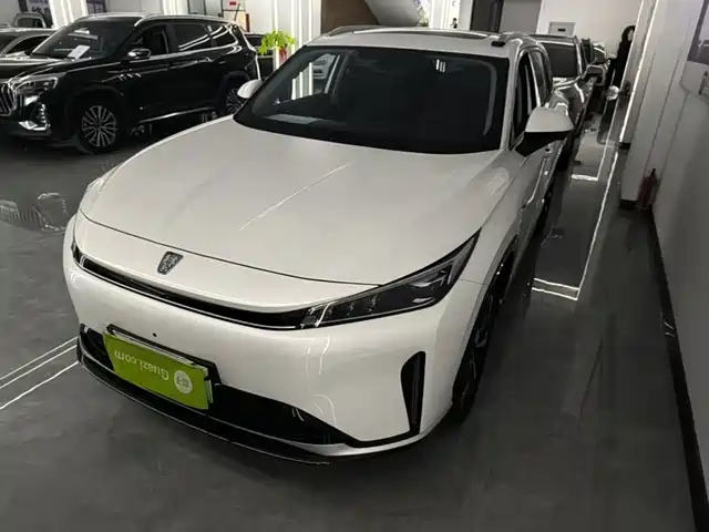 Roewe Roewe D5X DMH