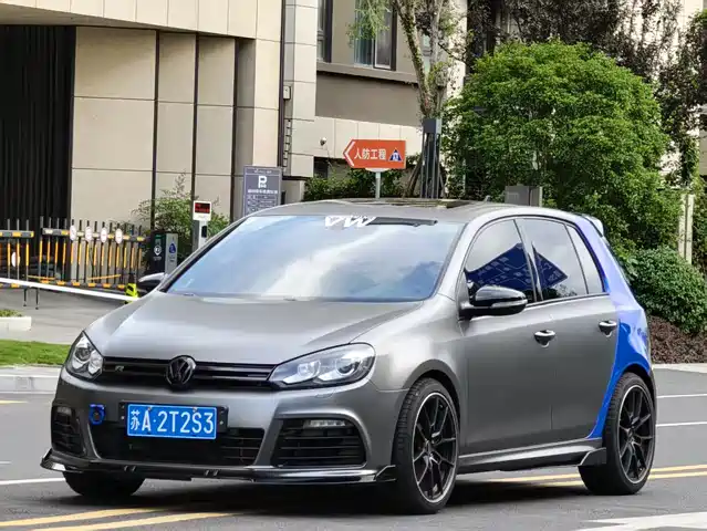 Volkswagen Golf (Import)