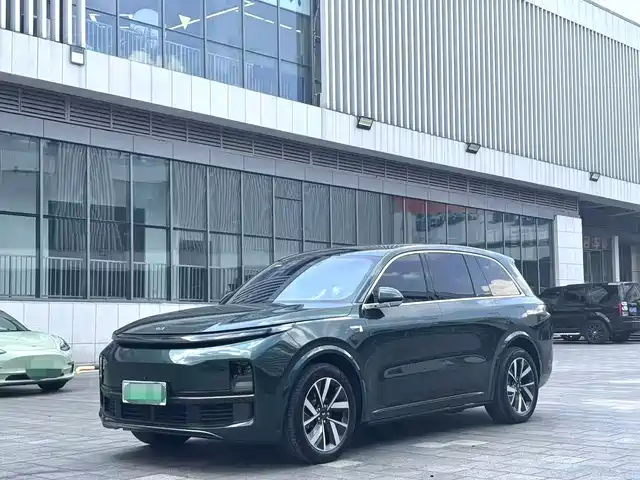 Li Auto Li L8 2023