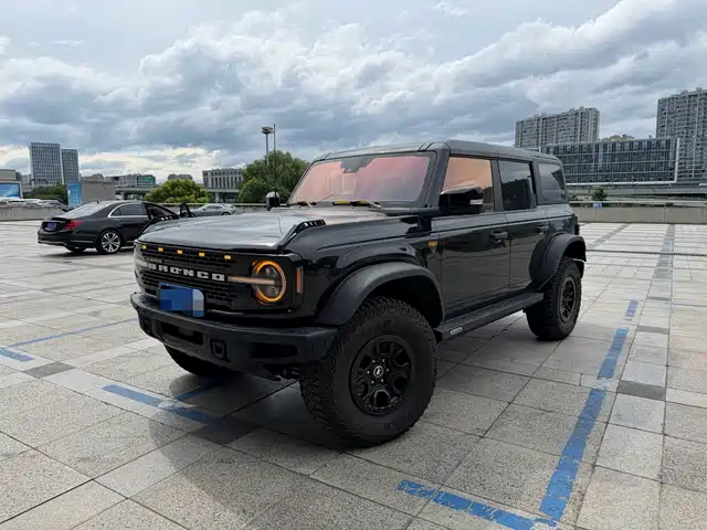 Ford Ford Bronco