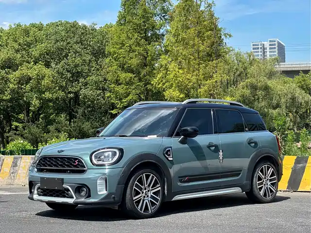 MINI MINI COUNTRYMAN 2021